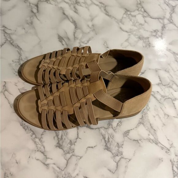 Eileen Fisher Tan Leather Strappy Rato Sandals Size 7.5 - Picture 4 of 7